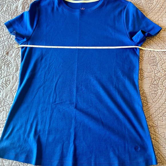 NWT Isaac Mizrahi Blue Women's T-Shirt in small - Picture 5 of 12